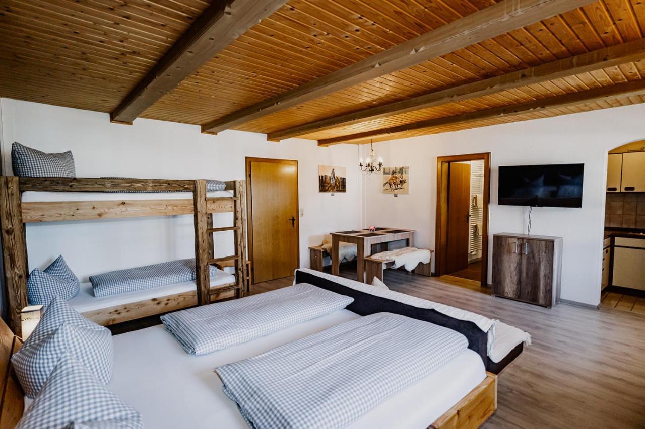 Landhotel Zum Matthiasl Bischofsreut Экстерьер фото