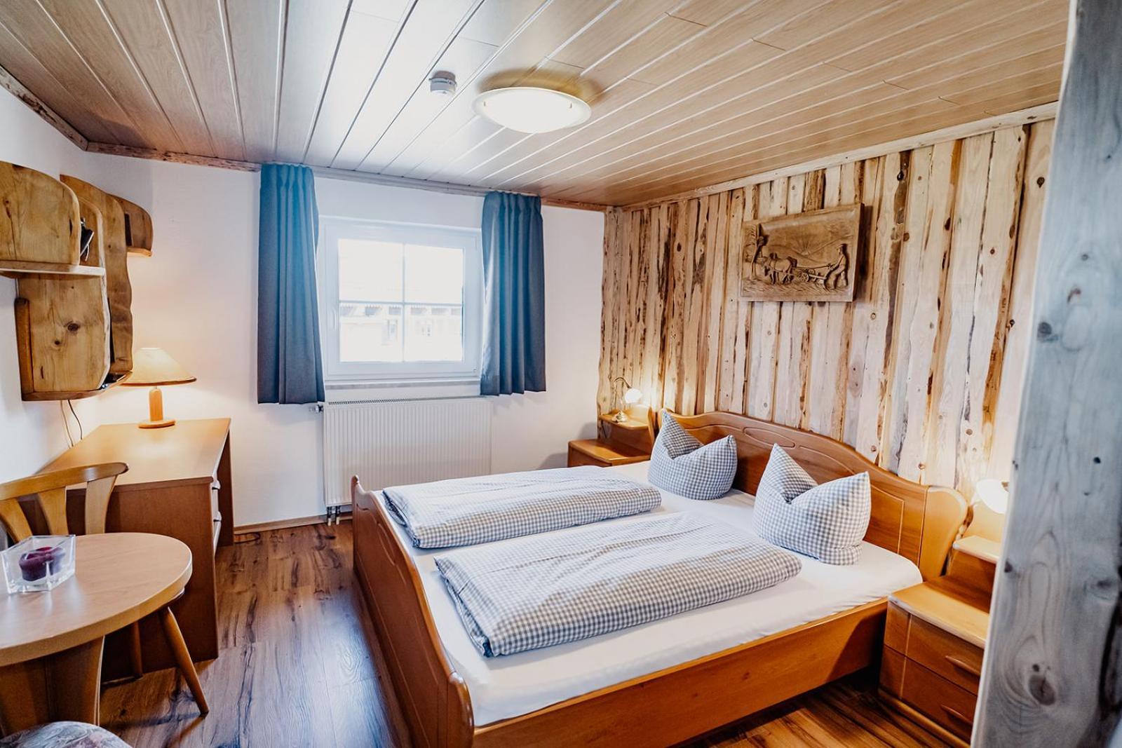 Landhotel Zum Matthiasl Bischofsreut Экстерьер фото